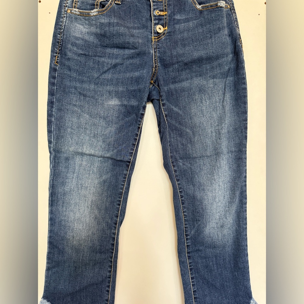 Blue Straight Leg Jeans with Vintage Wash